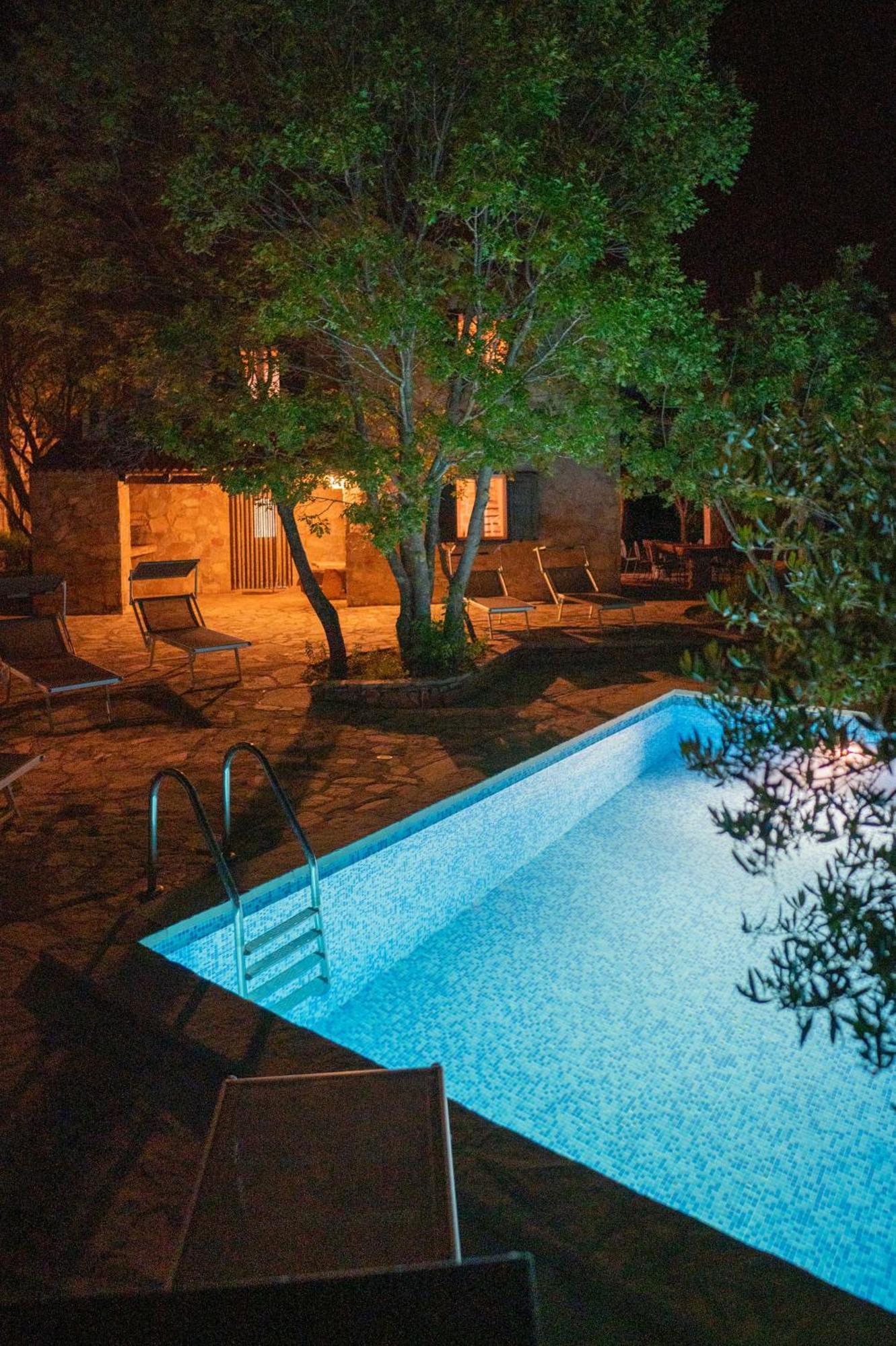 Nono Ban Hotel & Villa Gornji Humac Exterior photo
